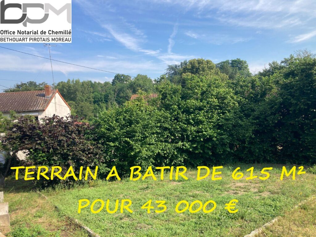 Vente – Terrain à bâtir / 615m²